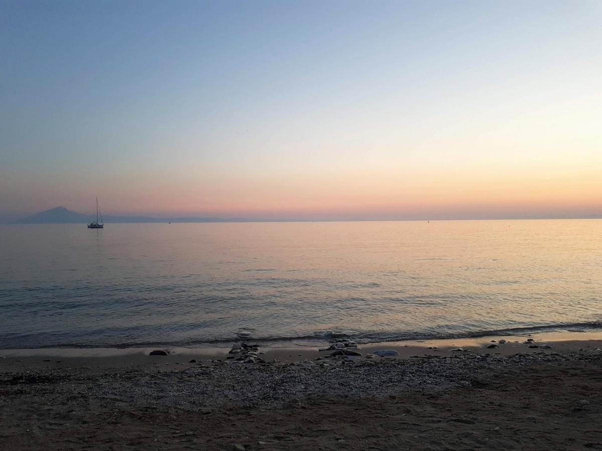 Spitaki Apartments Потос Екстериор снимка