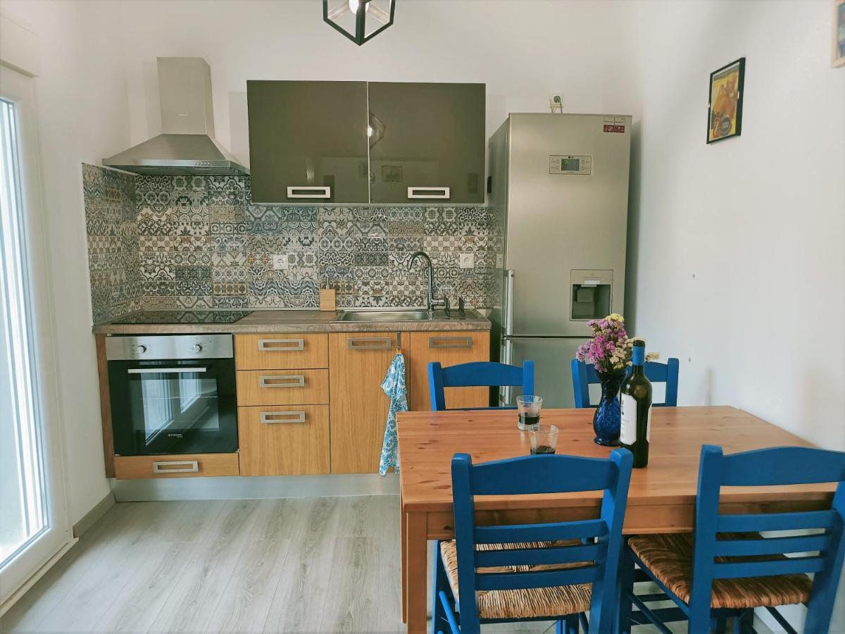Spitaki Apartments Потос Екстериор снимка